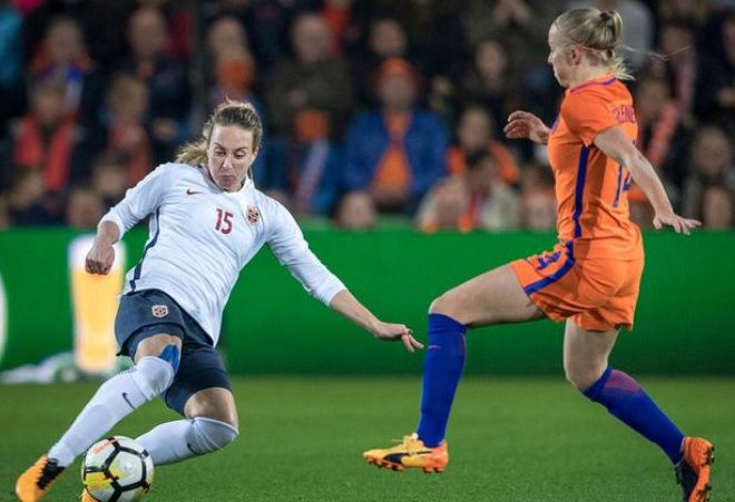 这也太差了！0分+投篮不沾筐+空篮不进，昔日锋线尖刀真不中用了.