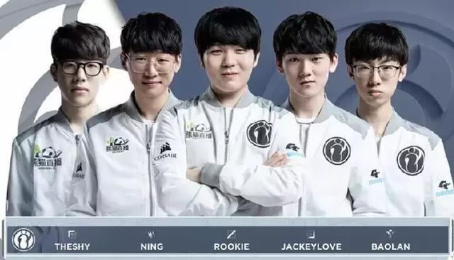 巴萨最近15场西甲比赛中 有4场被判罚点球