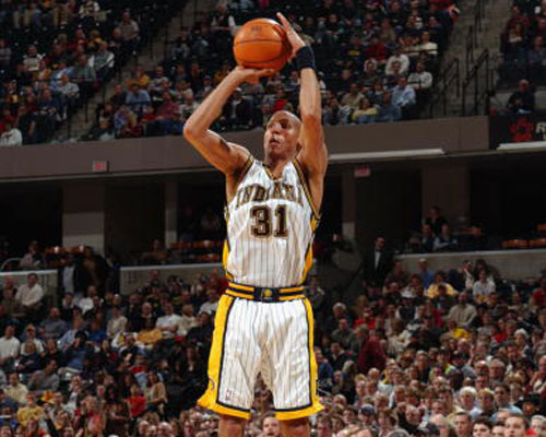 灰熊内线大将在欧锦赛中逐渐崭露头角？