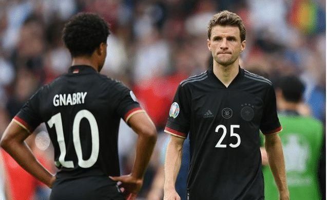 利入主后的 利入主后的