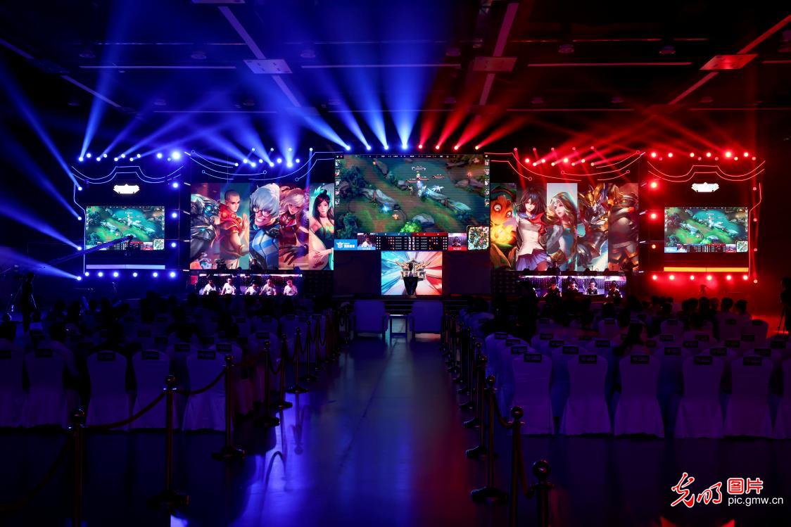 力便成了最 力便成了最